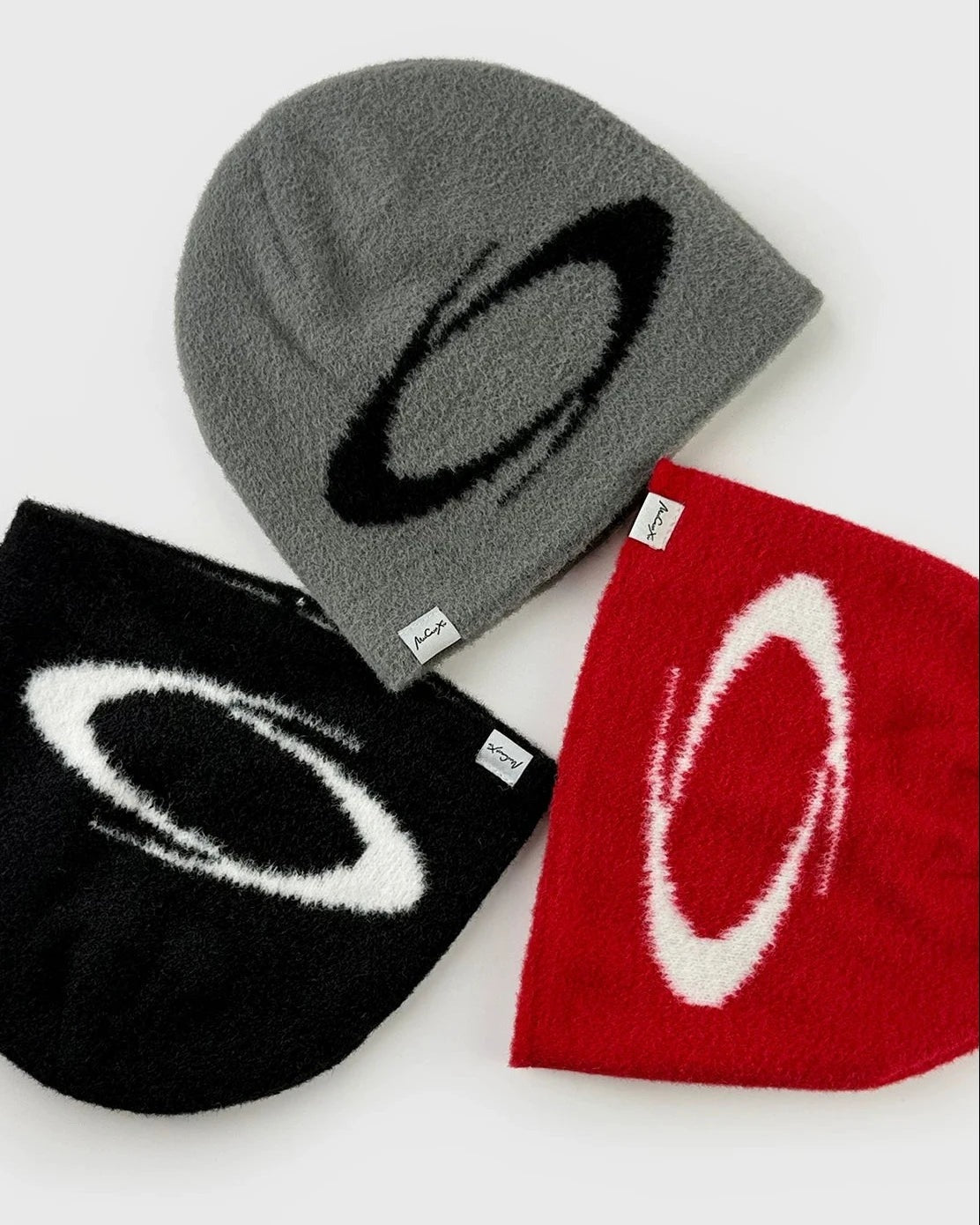 OVAL JACQUARD KNIT BEANIE