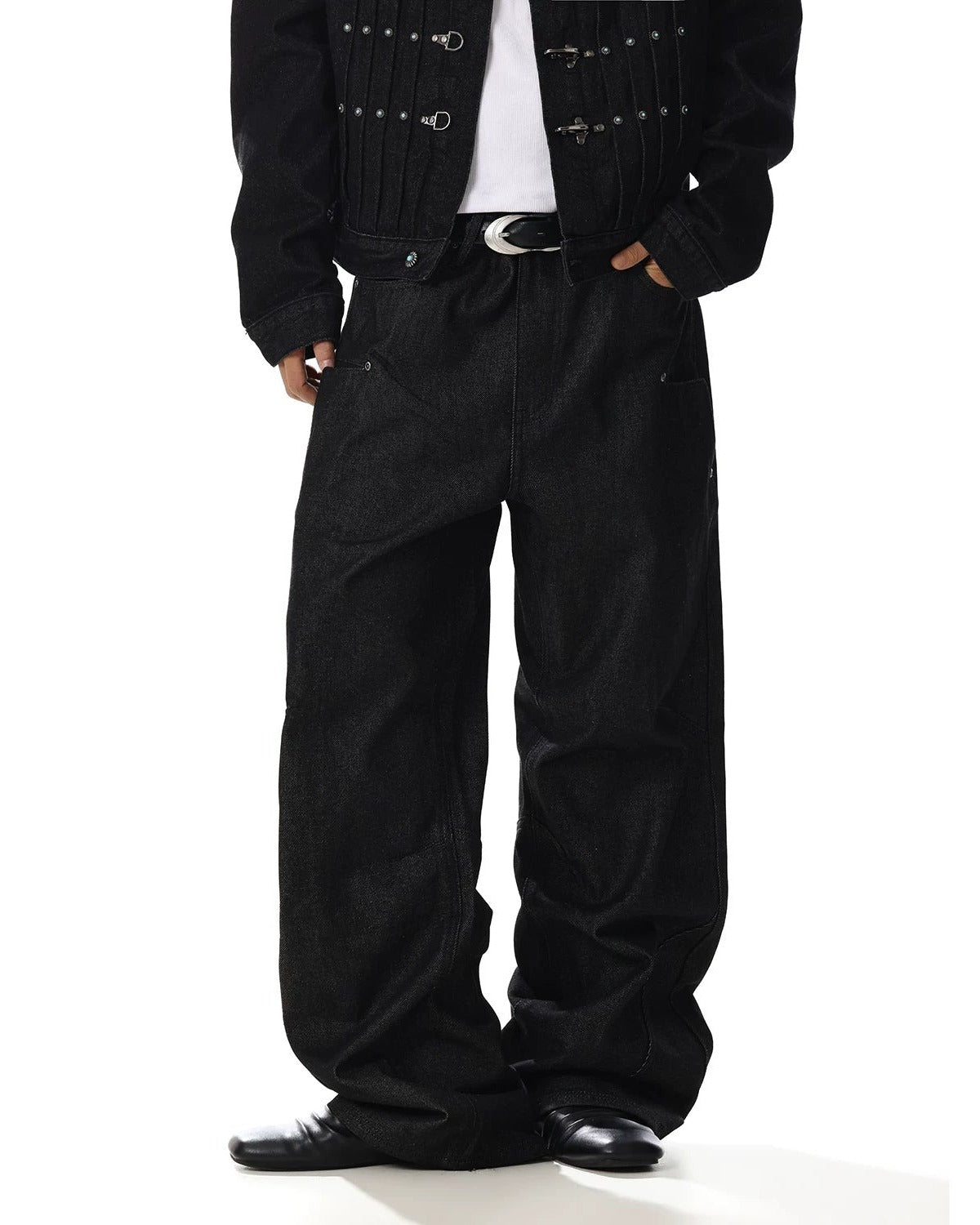 PLAIN BLACK BAGGY DENIM