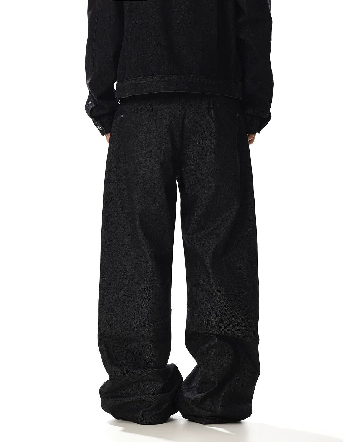 PLAIN BLACK BAGGY DENIM