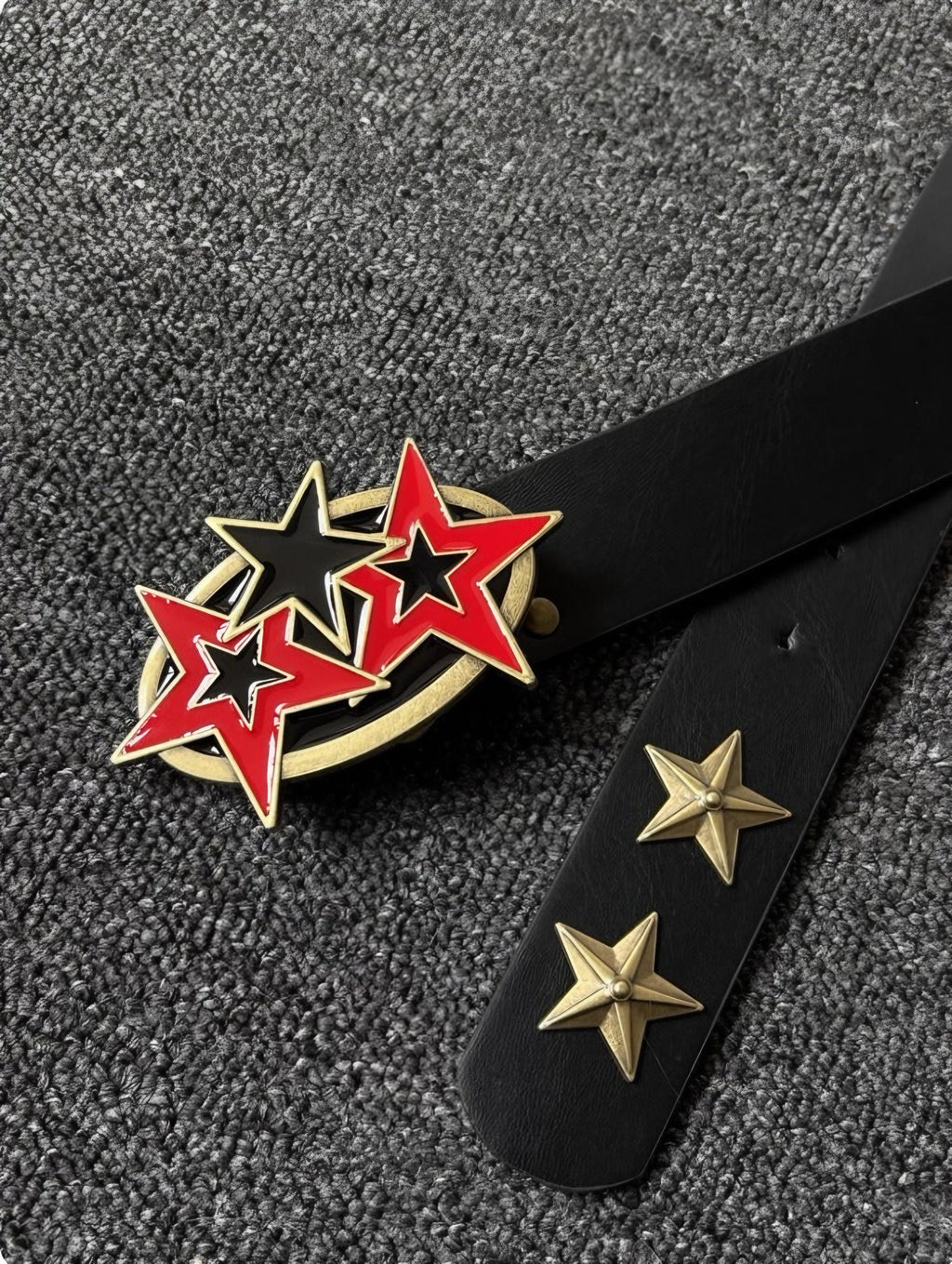 RED STAR STUDDED BELT
