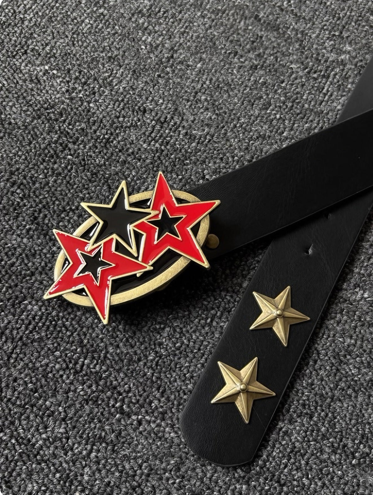 RED STAR STUDDED BELT