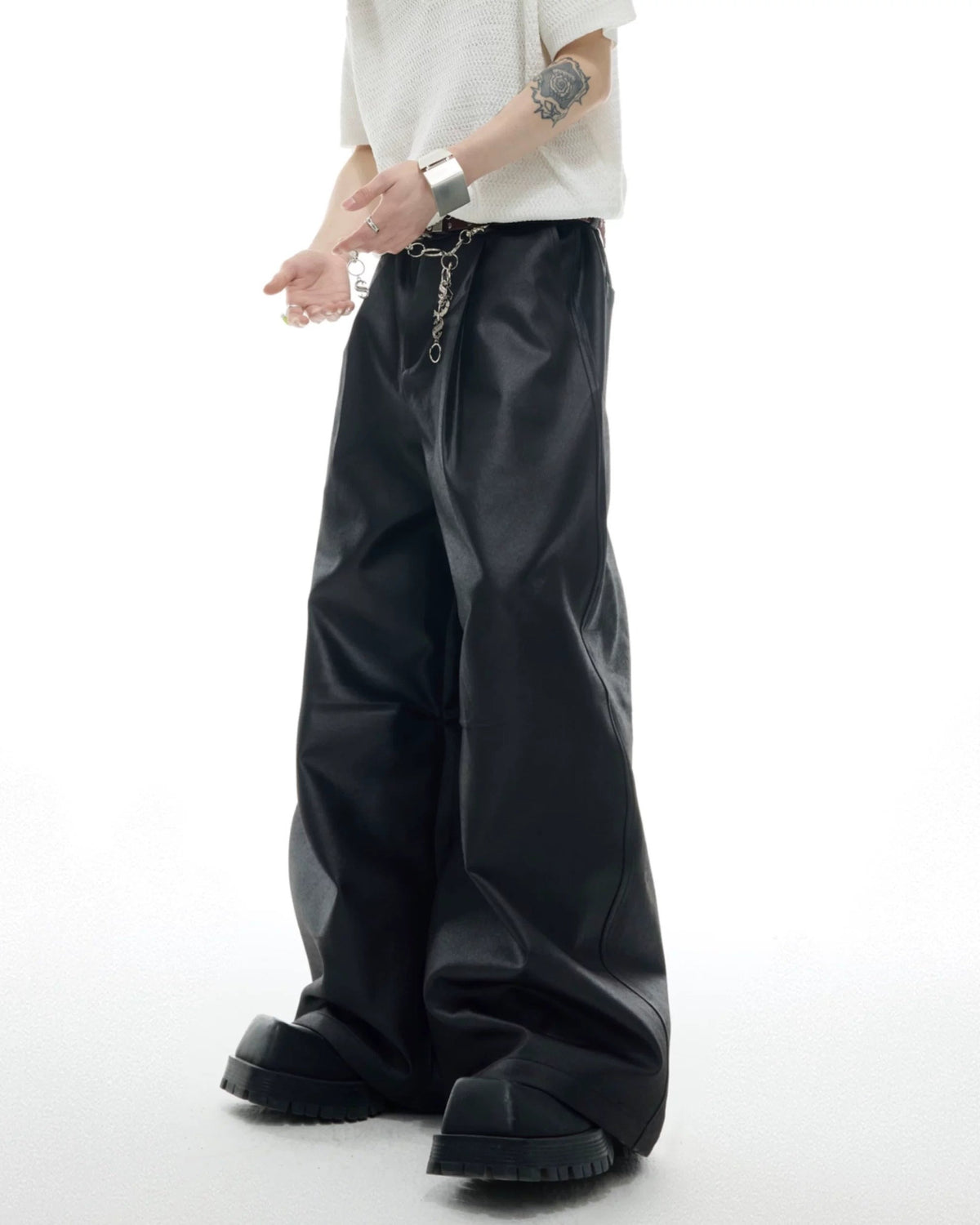 VELDRA LEATHER BAGGY PANTS