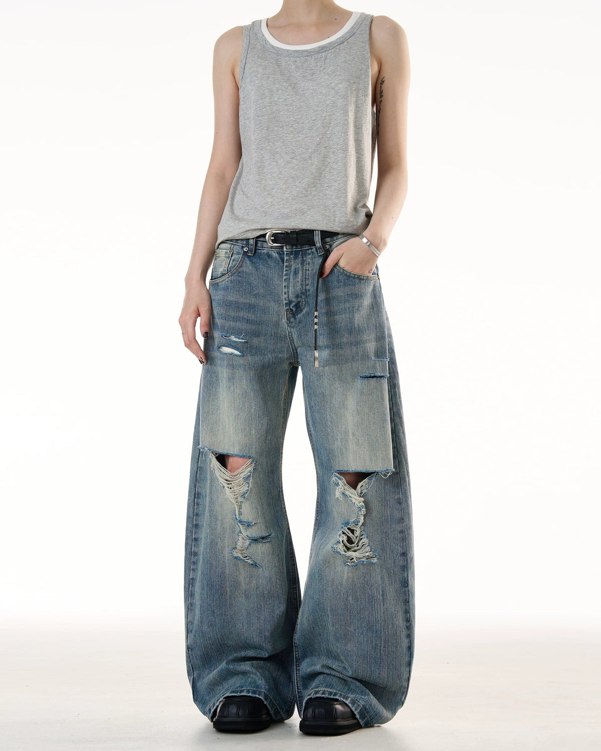 WASTELAND RIPPED WIDE DENIM